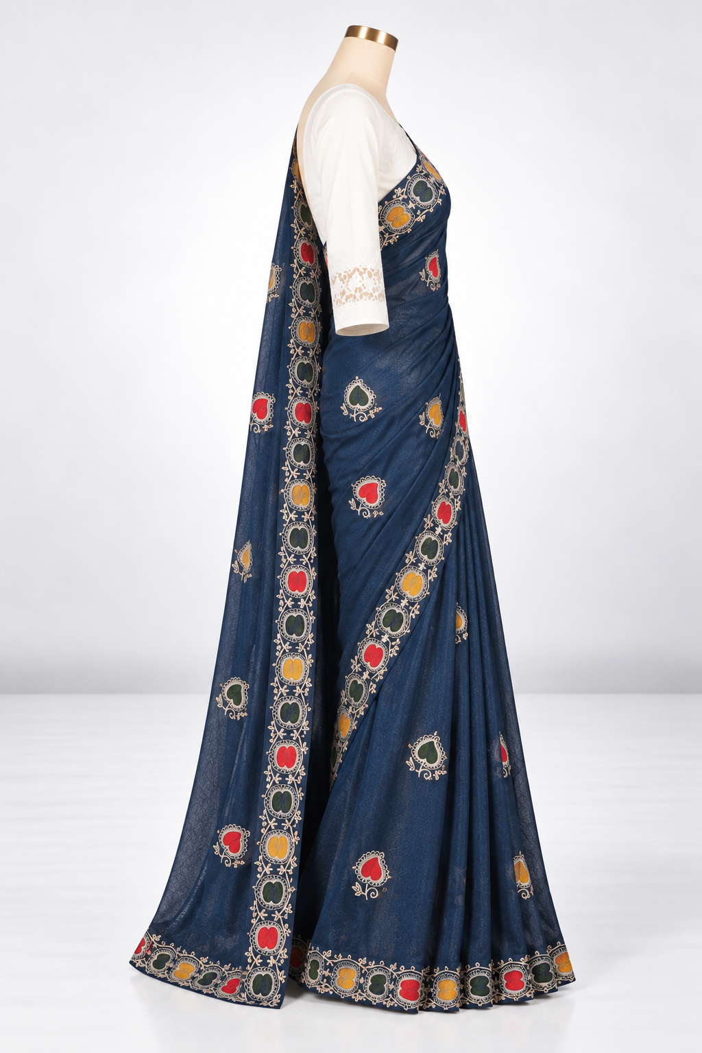 Neelambari Multicolour Border Saree
