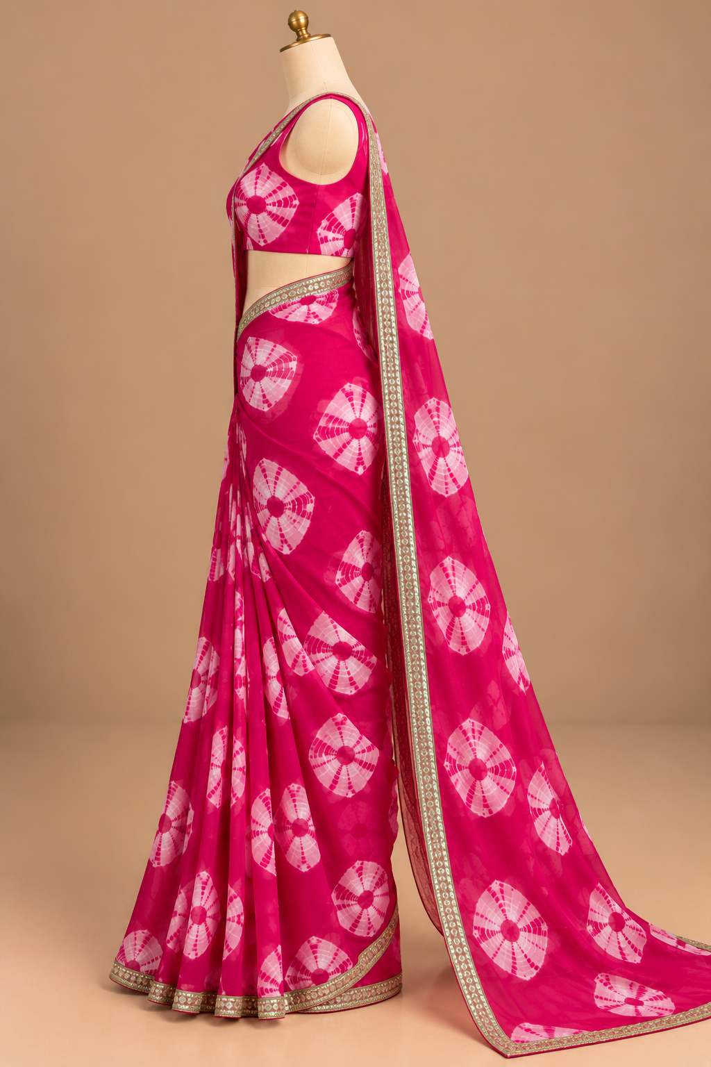 Gulabi Bandhani Saree