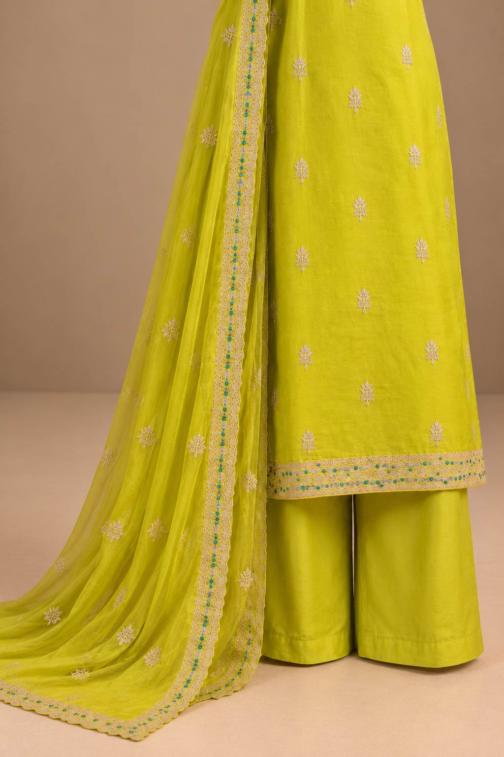 Aaranya Zari Garden Suit