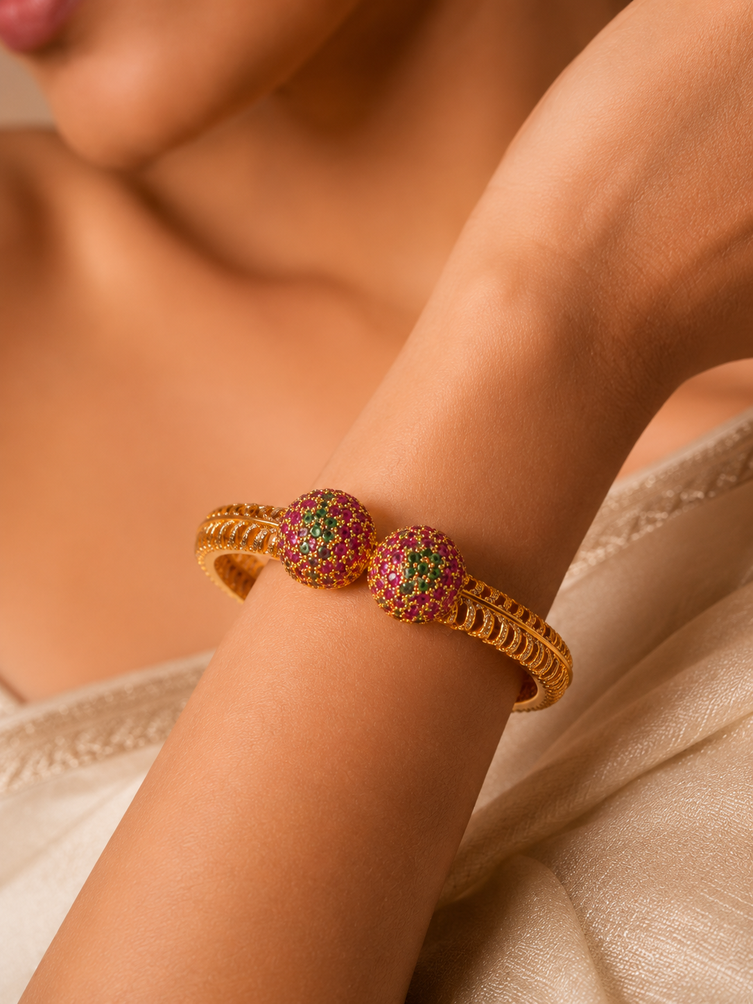The Kanan Pave-Ball Heritage Kada Set