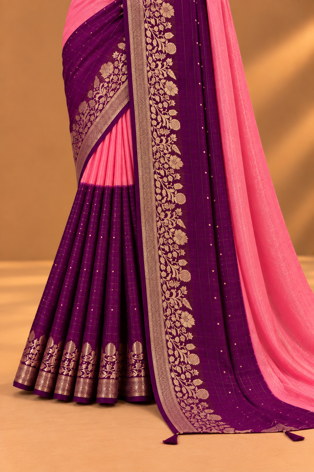 Gulnaar-Rang Mehrab Saree