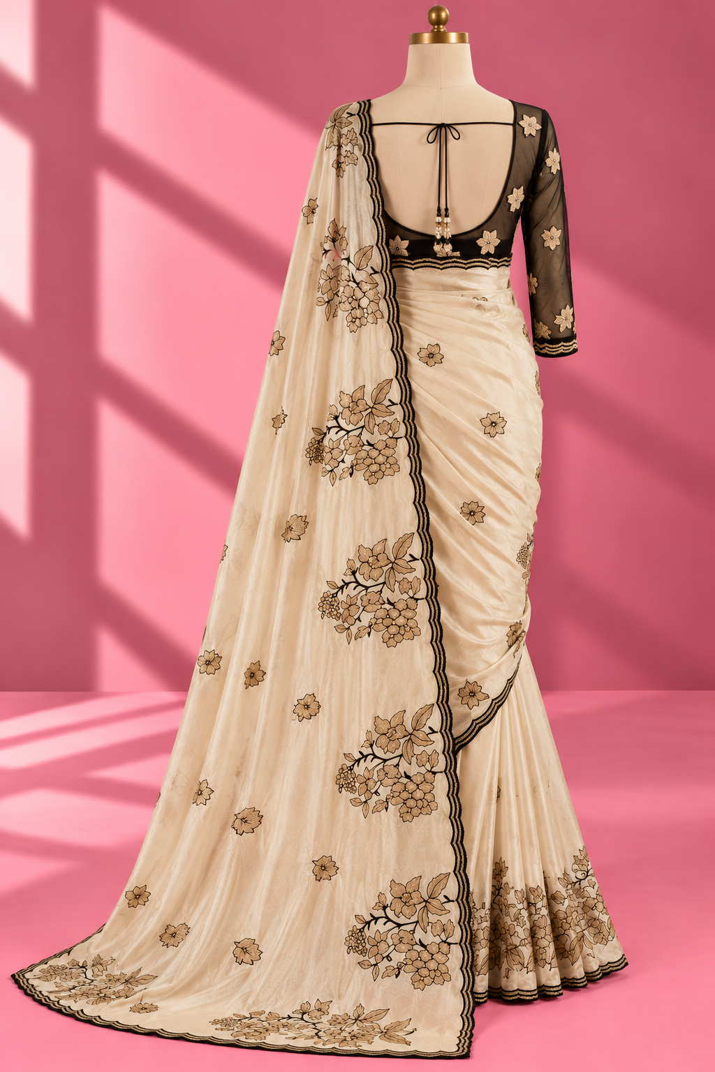 Safed Noor Heirloom Saree