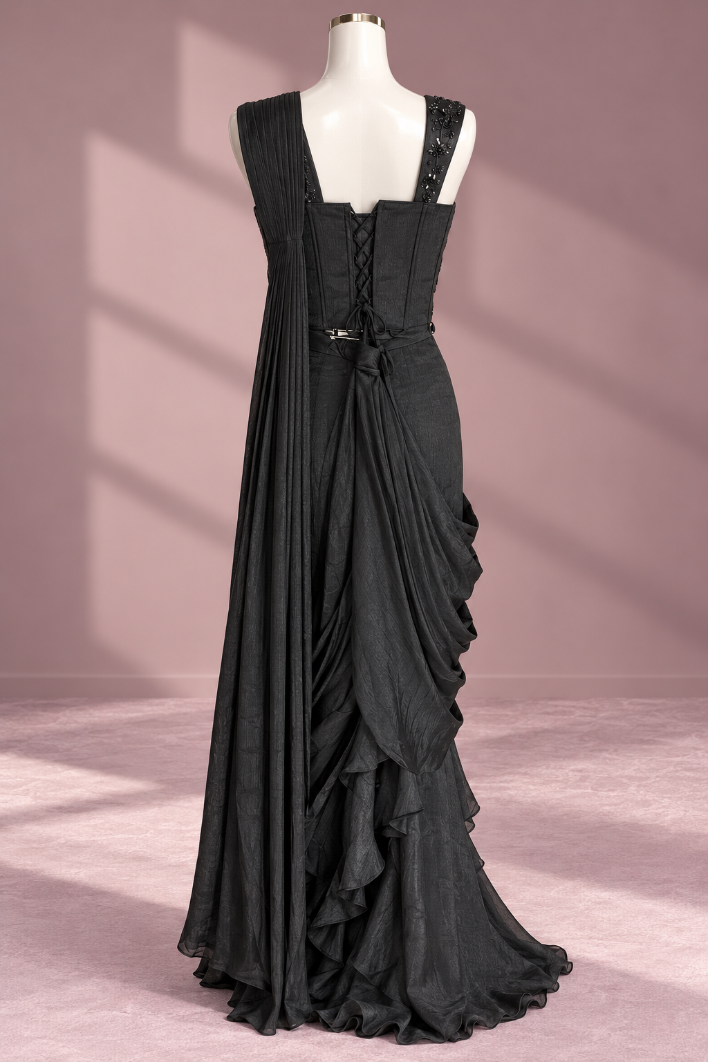 Noir Étoile Drape Sare