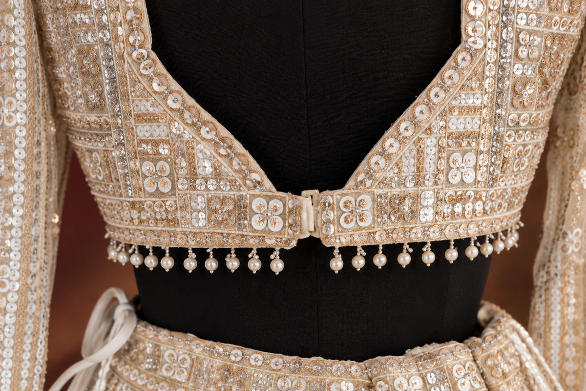 Maison Élysée Lehenga