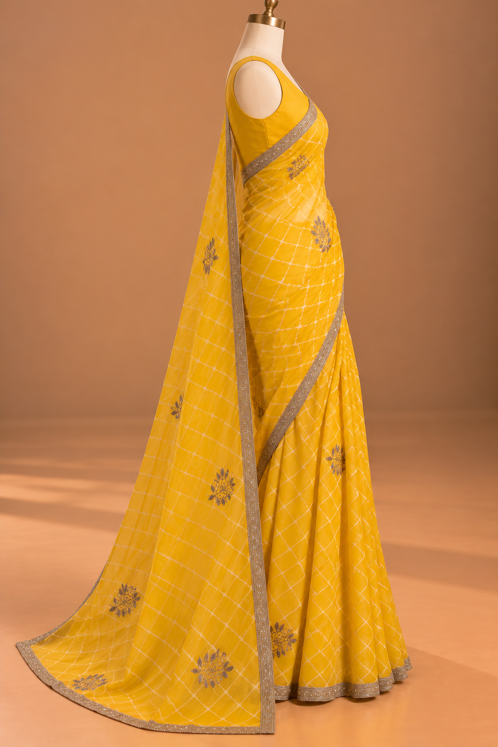 Swarna Bandhani Saree