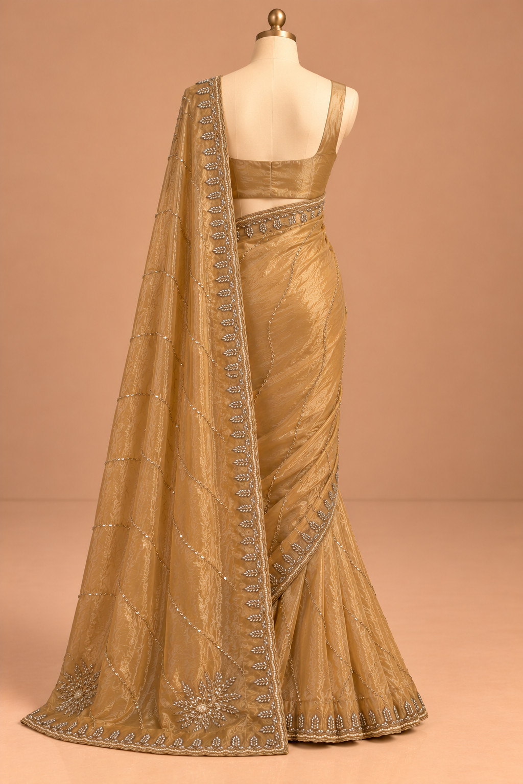 Sunehri Jaal Saree